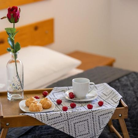 Apartamenty Wisniowy Sad By Noclegi Renters Колобжег Экстерьер фото