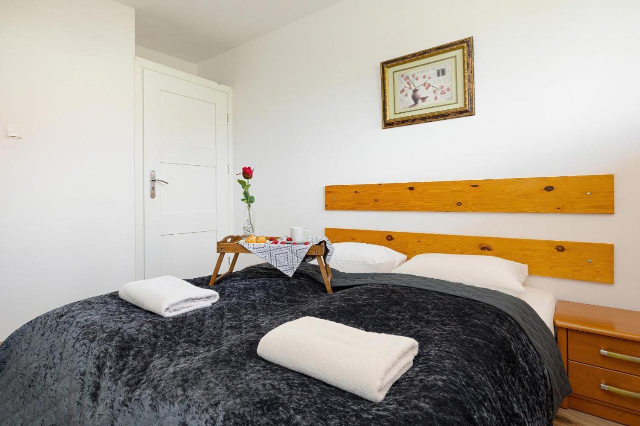 Apartamenty Wisniowy Sad By Noclegi Renters Колобжег Экстерьер фото
